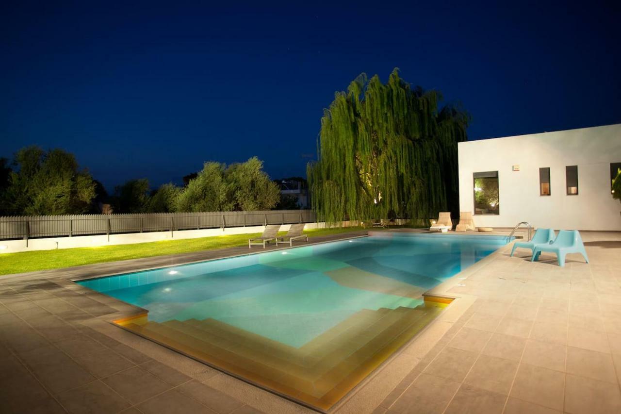 Villa Natasa Lampiri  Exteriér fotografie